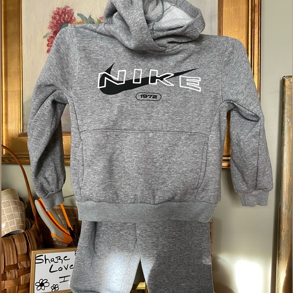 Nike Other - Nike Kids' Fleece Pullover Joggers Set Grey  SZ 4XS 
3-4 years old